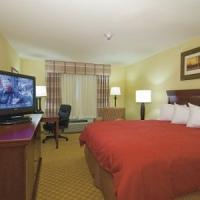 Hotel Country Inn & Suites
