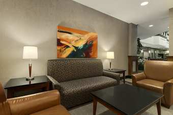 Hotel Embassy Suites Dulles - North/loudoun