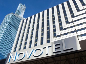 Hotel Novotel Paris La Defense