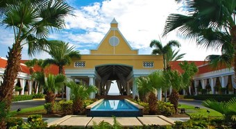 Hotel Curacao Marriott Beach Resort & Emerald Casino