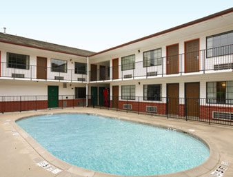 Hotel Travelodge Inn And Suites Fayetteville