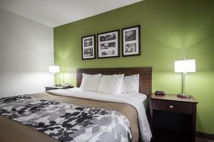 Sleep Inn And Suites Airport Hotel