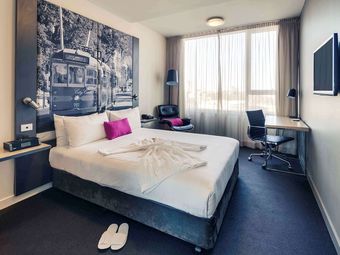 Hotel Mercure Melbourne Therry Street
