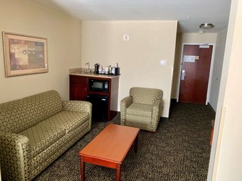 Hotel Country Inn & Suites By Radisson, Midway, Fl