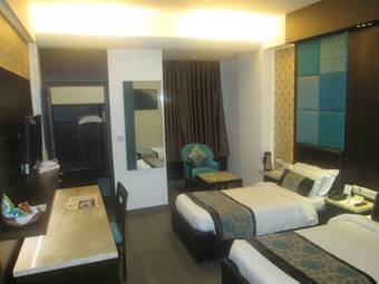 Hotel Country Inn & Suites By Carlson Haridwar