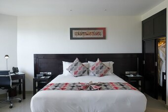 Aparthotel Ramada Suites By Wyndham Wailoaloa Beach Fiji