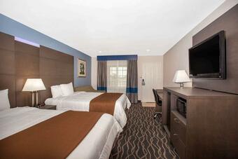 Hotel Travelodge Anaheim Inn And Suite On Disneyland Drive