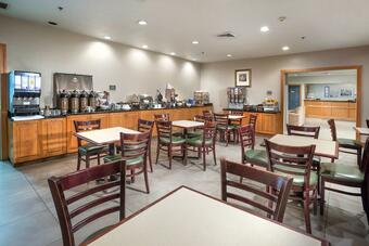 Hotel Country Inn & Suites By Carlson, Augusta At I-20, Ga