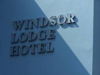 Windsor Lodge Hotel