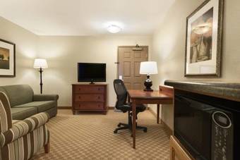 Hotel Country Inn & Suites Peoria North