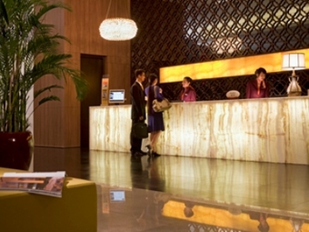 Mercure Suzhou Park Hotel & Suites