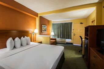 Hotel Quality Suites Deerfield Beach