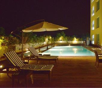 Hotel Country Inn & Suites By Radisson, Gurugram Sohna Road