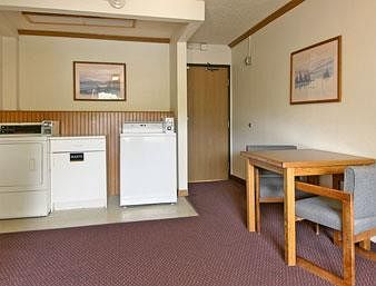 Motel Super 8 Youngstown Austintown